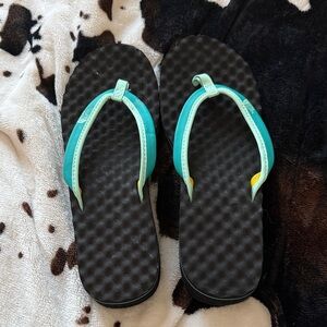 The North Face Black and Teal Sandals